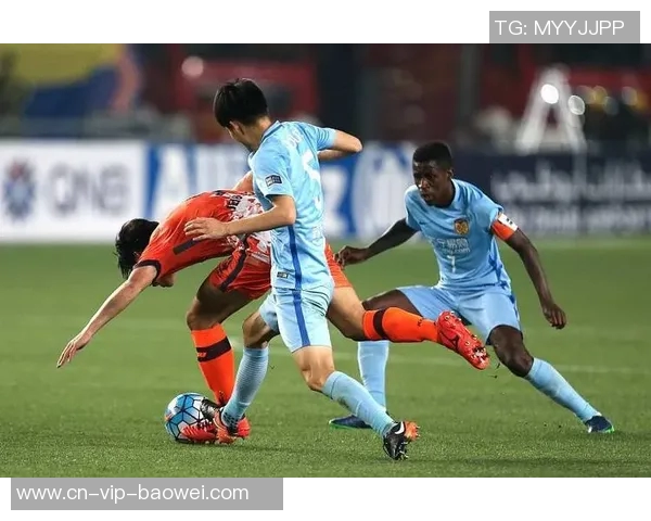 芬奇坦言球队对手速度过于敬畏强调持球压迫需加强