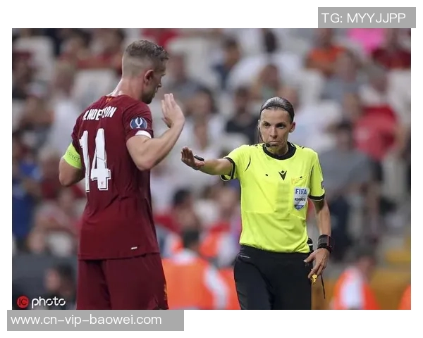 法国裁判部门组织VAR模拟演练9家法甲俱乐部积极参与提升裁判水平