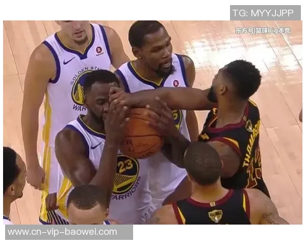 Lowe称赞克尼佩尔为最佳新秀其射术和全面能力均达到A级别 Lowe称赞克尼佩尔为最佳新秀其射术和全面能力均达到A级别